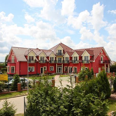 Osrodek Wczasowy Marysia Hotel Niechorze Luaran gambar